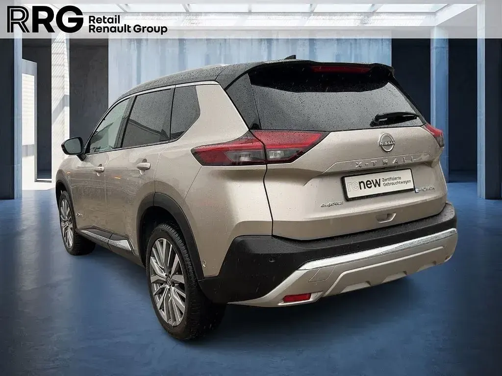Gebraucht Nissan X-Trail Tekna 158 PS (116 kW) 2024 Silber SUV