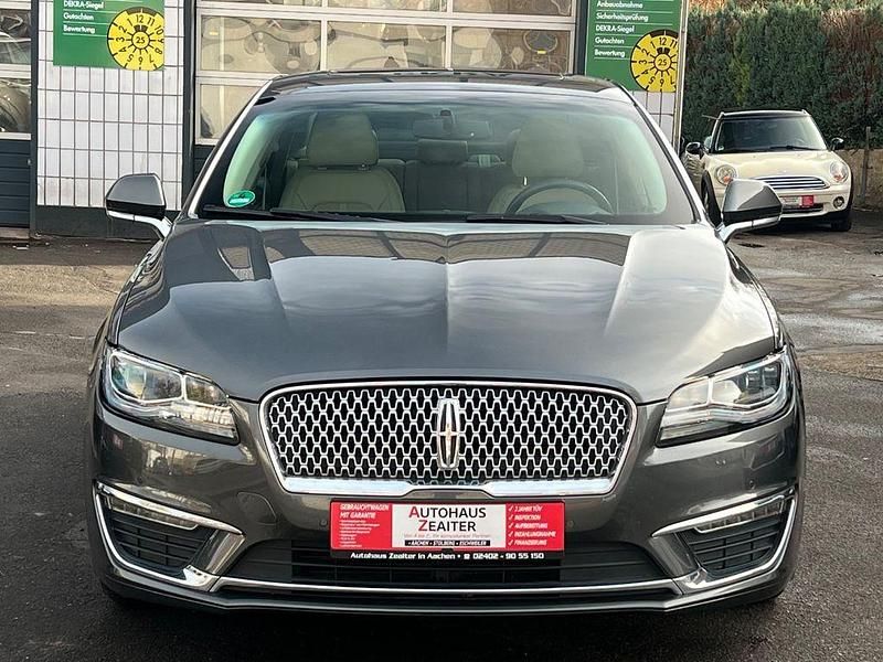 Gebraucht Lincoln MKZ 203 PS (149 kW) 2021 Grau Limousine