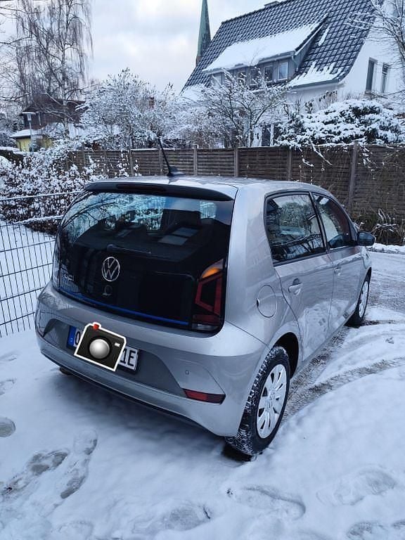 Gebraucht VW e-up! move up! 61 kW (83 PS) 2021 Silber Kleinwagen