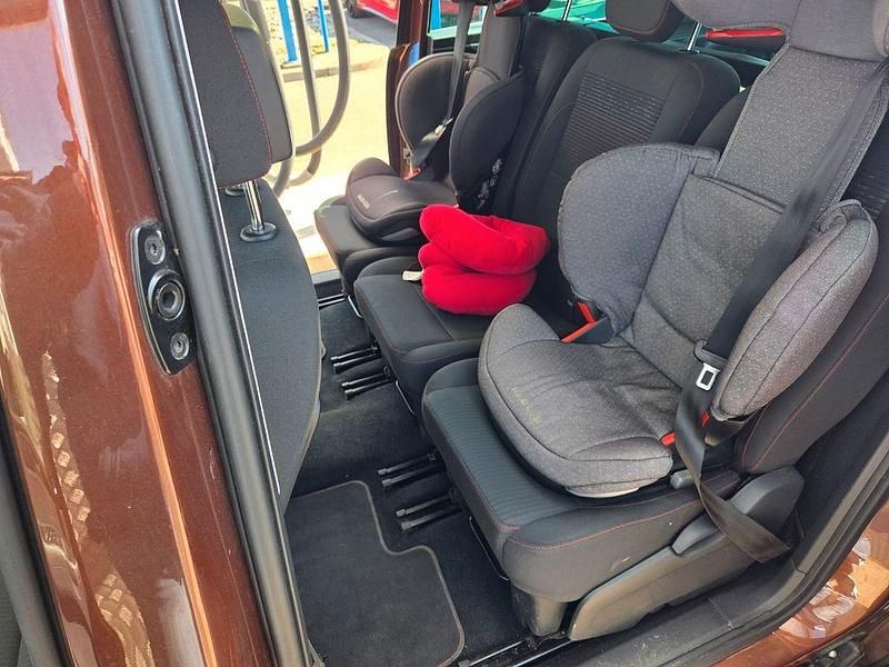 Gebraucht VW Sharan Sound 184 PS (135 kW) 2017 Braun Van / Kleinbus