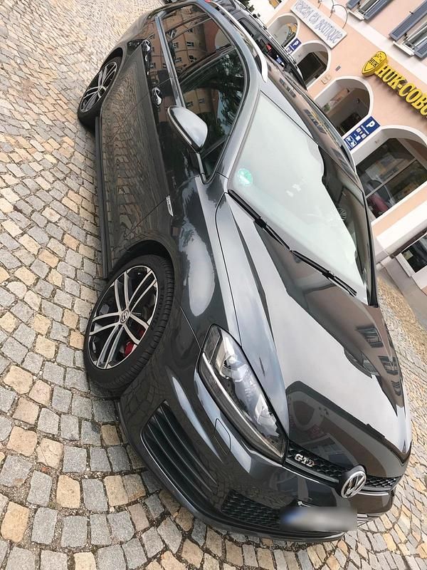 Gebraucht VW Golf VII GTD 184 PS (135 kW) 2016 Grau Kombi