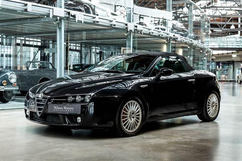 Gebraucht Alfa Romeo Spider 200 PS (147 kW) 2011 Schwarz Cabrio