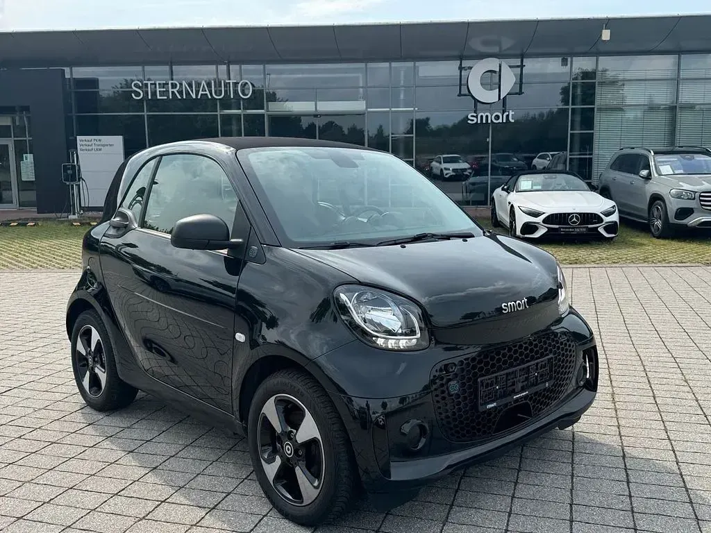 Gebraucht Smart ForTwo Electric Drive 60 kW (82 PS) 2023 Bodypanels in black Coupé