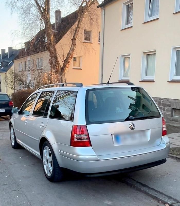 Gebraucht VW Bora 101 PS (74 kW) 2004 Silber Kombi