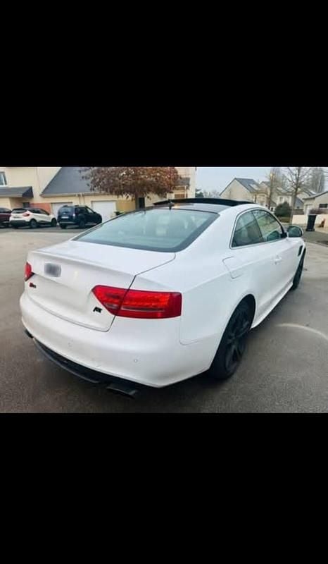 Usata Audi Coupé 400 CV (294 kW) 2010 Bianco Coupé