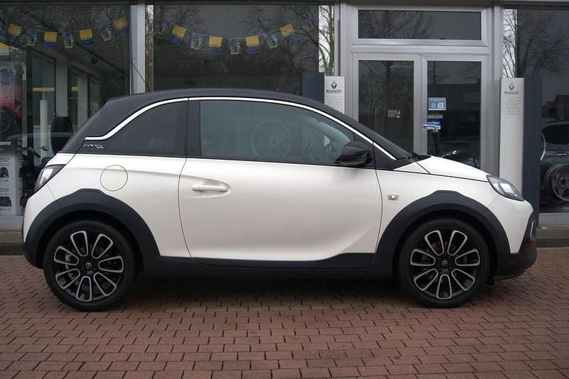 Gebraucht Opel Adam Rocks Rocks 116 PS (85 kW) 2016 Weiß Kleinwagen
