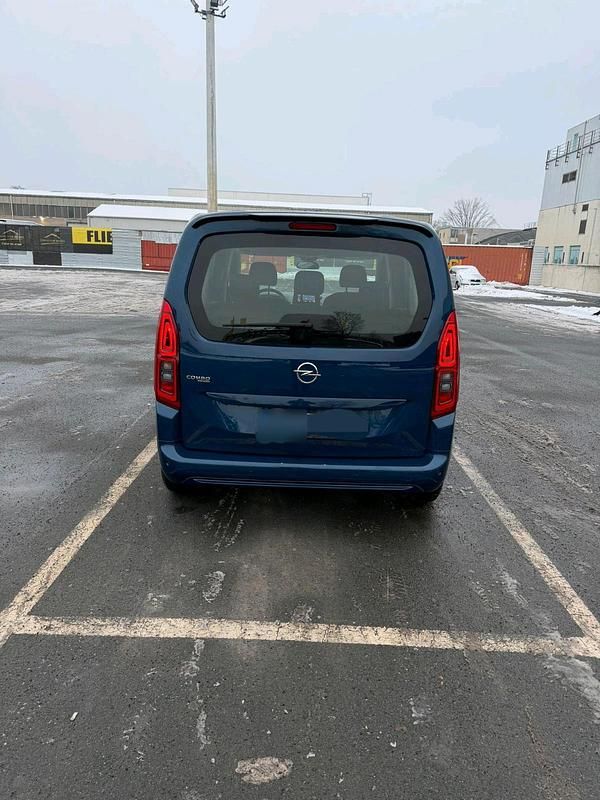 Gebraucht Opel Combo 110 PS (80 kW) 2021 Blau Van / Kleinbus