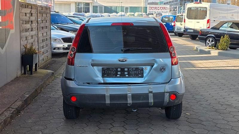 Gebraucht Ford Fiesta Ambiente 60 PS (44 kW) 2006 Tonic Kleinwagen