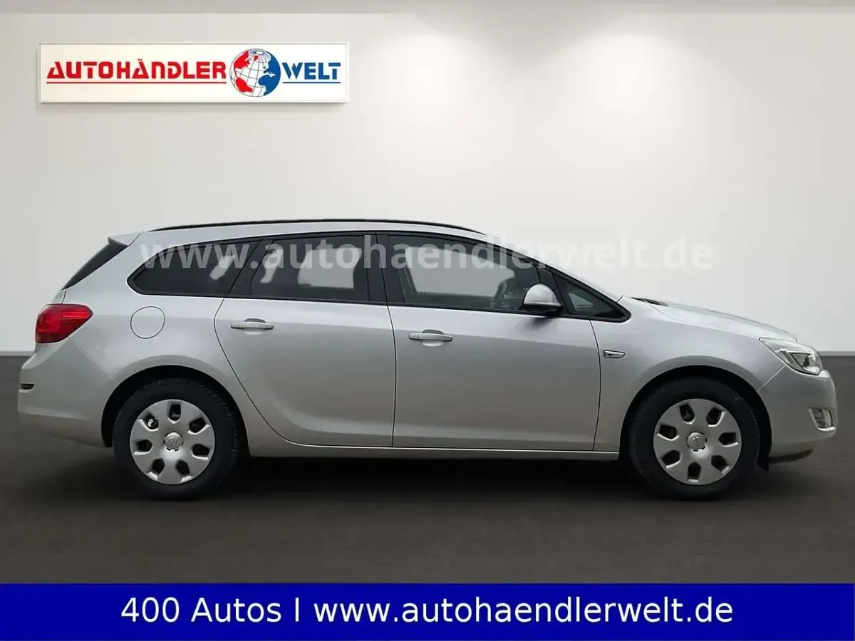 Brugt Opel Astra 140 HK (102 kW) 2011 Sølv Stationcar