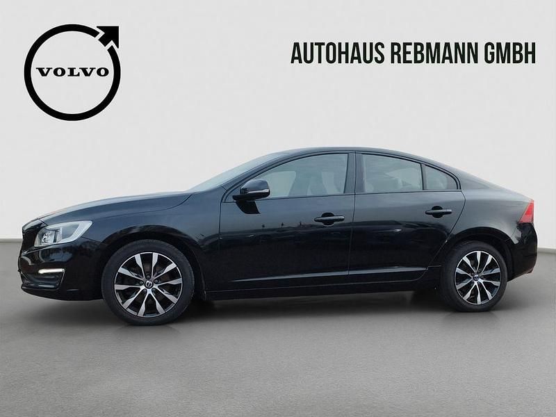 Gebraucht Volvo S60 Linje Svart 150 PS (110 kW) 2018 Schwarz Limousine