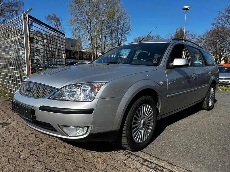 Gebraucht Ford Mondeo Ghia 131 PS (96 kW) 2005 Silber Kombi