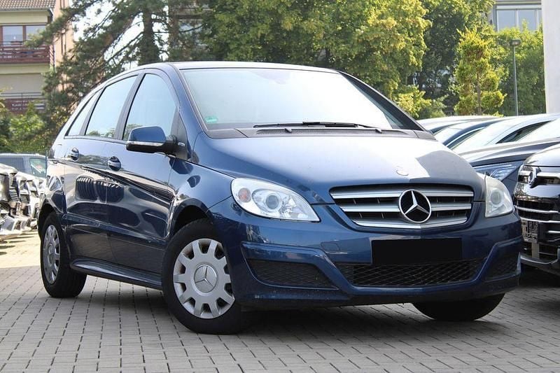 Lotosblau Gebraucht 2009 Mercedes B150 Van / Kleinbus | 4.999 € (Guter Preis) - Bild 1/4
