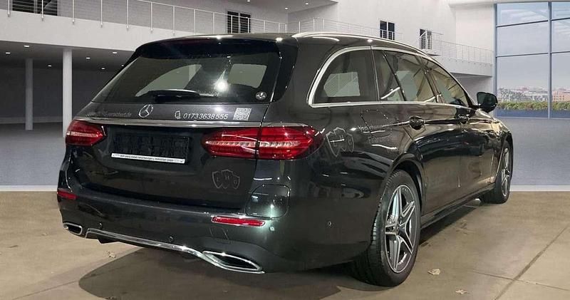 Gebraucht Mercedes E300 AMG 306 PS (225 kW) 2020 Graphitgrau Kombi