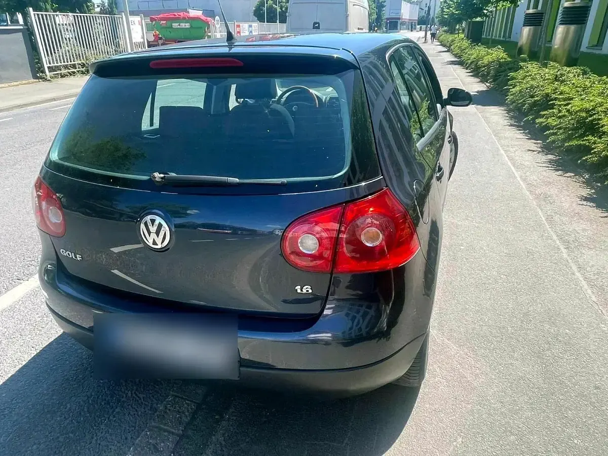 Gebraucht VW Golf IV 105 PS (77 kW) 2005 Kleinwagen
