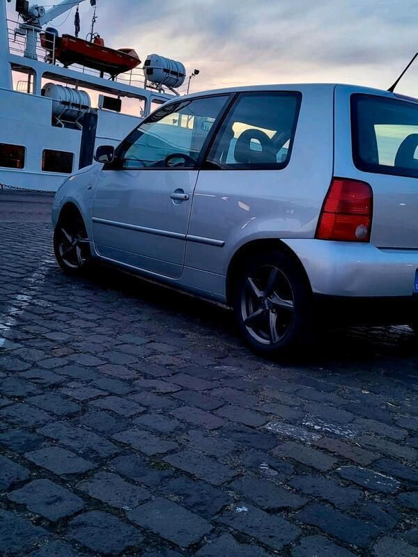 Silber Gebraucht 2004 VW Lupo Kleinwagen | 1.700 € (Fairer Preis) - Bild 1/4