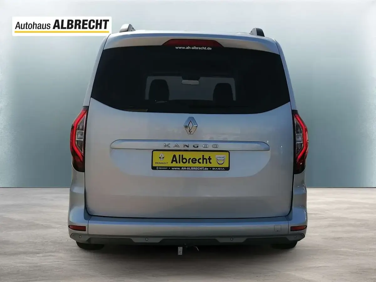 Gebraucht Renault Kangoo Techno 116 PS (85 kW) 2023 Highland grey Van / Kleinbus
