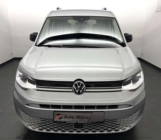 Gebraucht VW Caddy Life 122 PS (89 kW) 2022 Silber metallic Van / Kleinbus