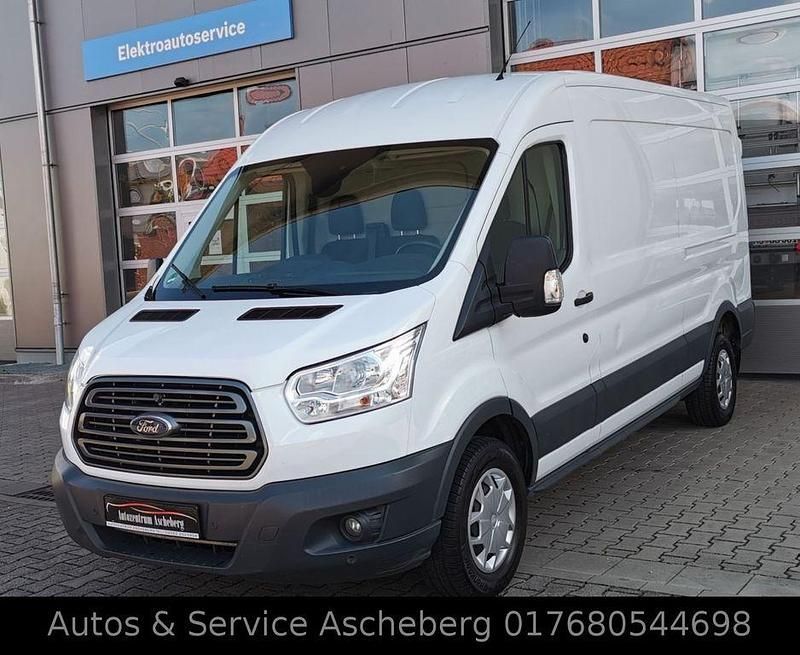 Gebraucht Ford Transit 131 PS (96 kW) 2018 Weiß Van / Kleinbus