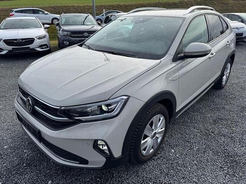 Gebraucht VW Taigo Style 150 PS (110 kW) 2023 Grau SUV