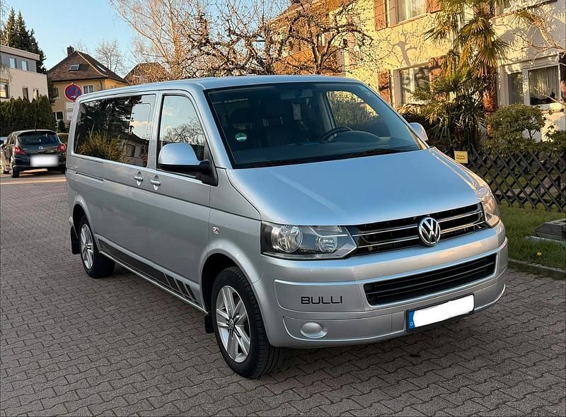 Gebraucht VW T5 140 PS (102 kW) 2010 Silber Van