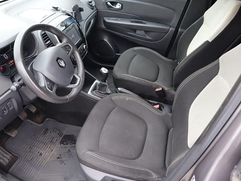 Gebraucht Renault Captur Experience 90 PS (66 kW) 2018 Grau SUV