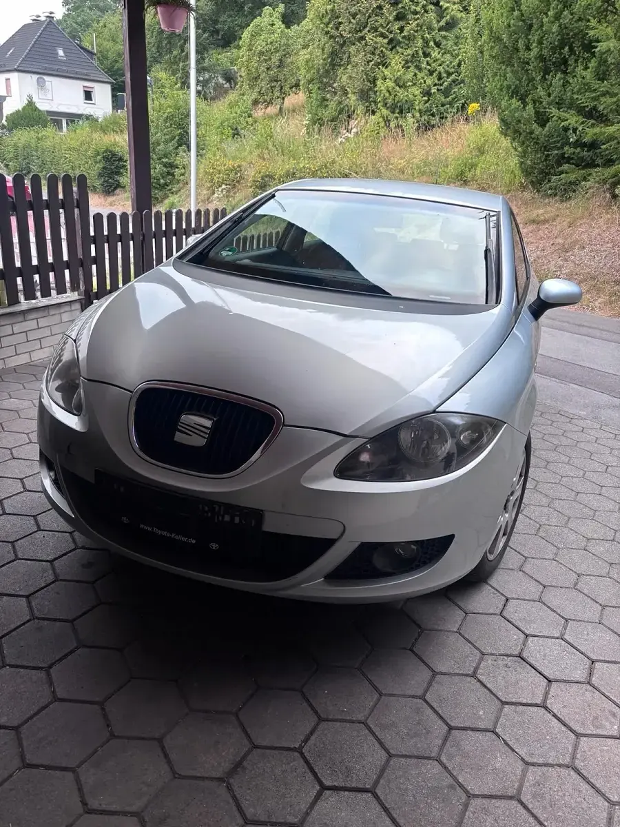 Gebraucht Seat Leon 150 PS (110 kW) 2005 Grau Kleinwagen