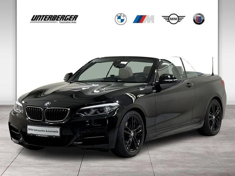 Saphirschwarz Gebraucht 2021 BMW M240 M Sport Cabrio | 37.890 € (Fairer Preis) - Bild 1/4