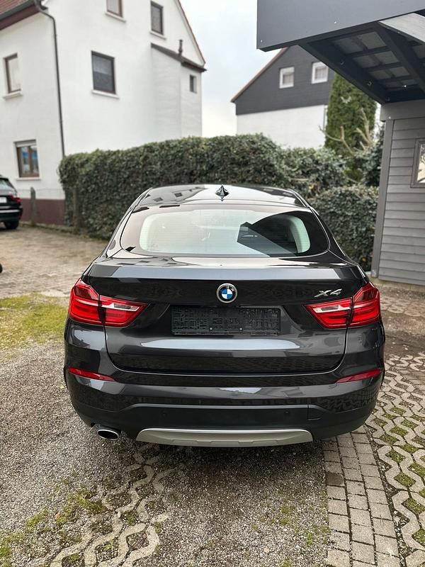 Gebraucht BMW X4 Advantage 190 PS (139 kW) 2017 Grau SUV