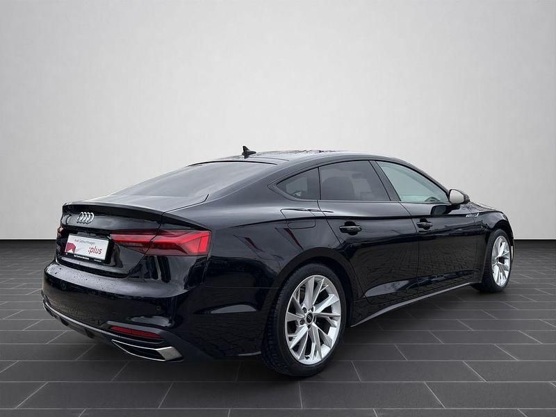 Gebraucht Audi A5 Sportback Ambiente 204 PS (150 kW) 2021 Brillantschwarz Kleinwagen
