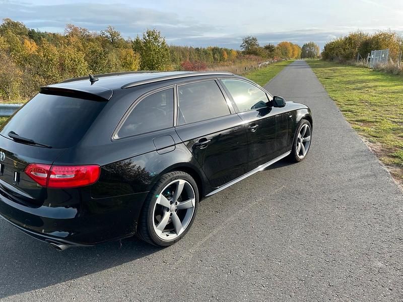 Gebraucht Audi A4 245 PS (180 kW) 2015 Schwarz Kombi