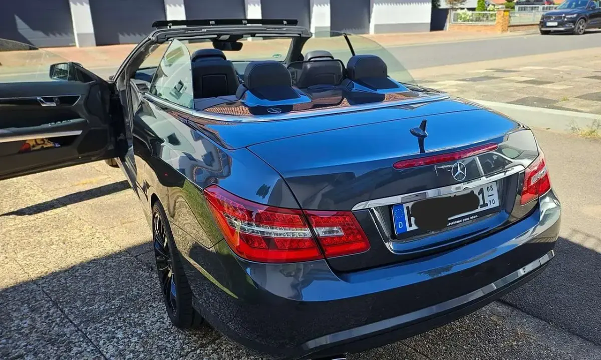 Gebraucht Mercedes 200 184 PS (135 kW) 2013 Grau Cabrio