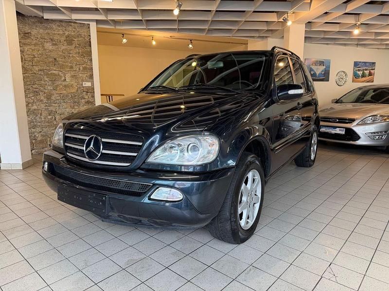 Gebraucht Mercedes ML320 218 PS (160 kW) 2002 Blau SUV