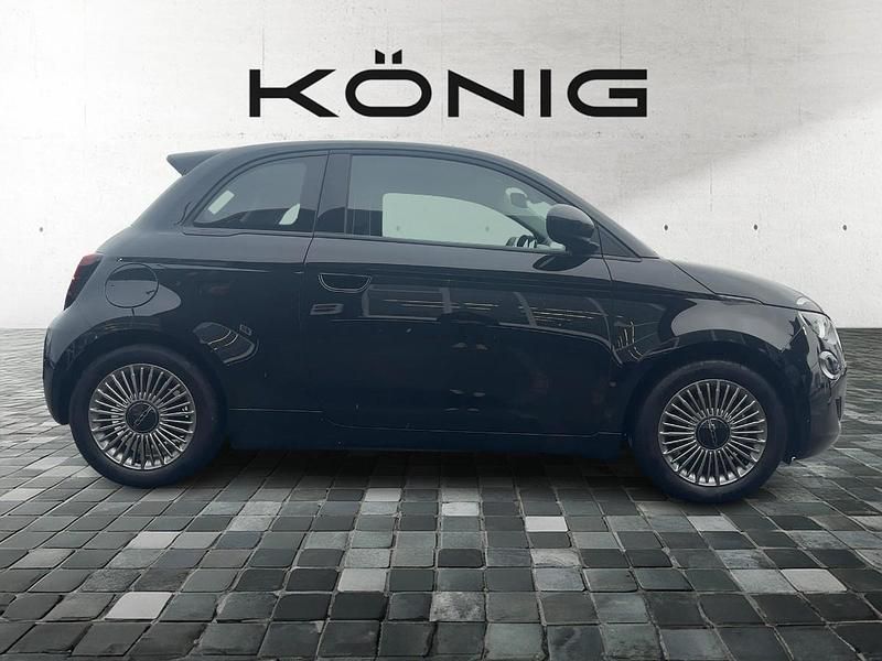 Gebraucht Fiat 500e 42 kW (58 PS) 2023 Onyx schwarz (10n) Kleinwagen