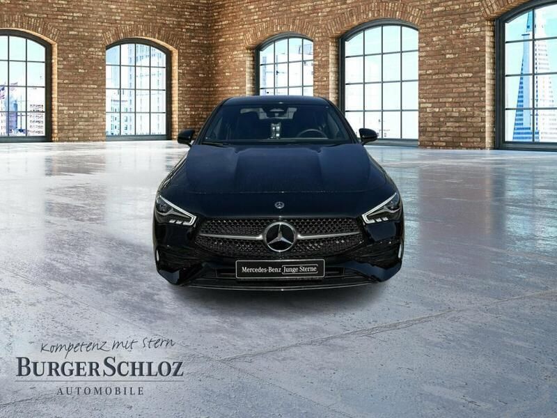 Gebraucht Mercedes CLA220 AMG 190 PS (139 kW) 2024 Metalliclack kosmosschwarz Limousine