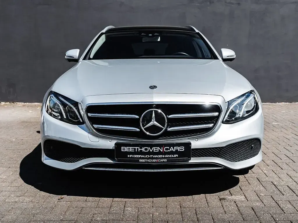 Brugt Mercedes E220 194 HK (142 kW) 2019 Sølv Sedan