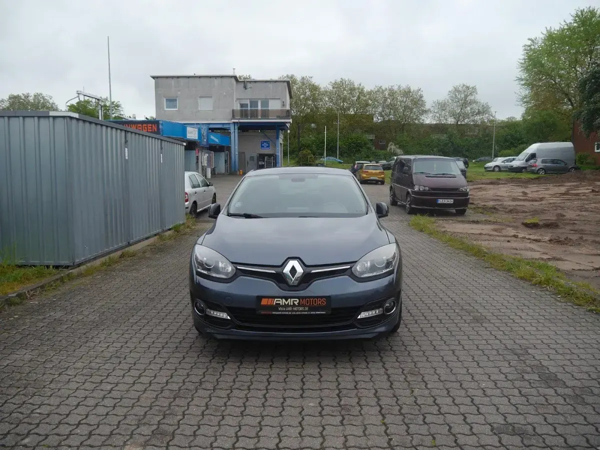 Gebraucht Renault Mégane 116 PS (85 kW) 2015 Grau Limousine