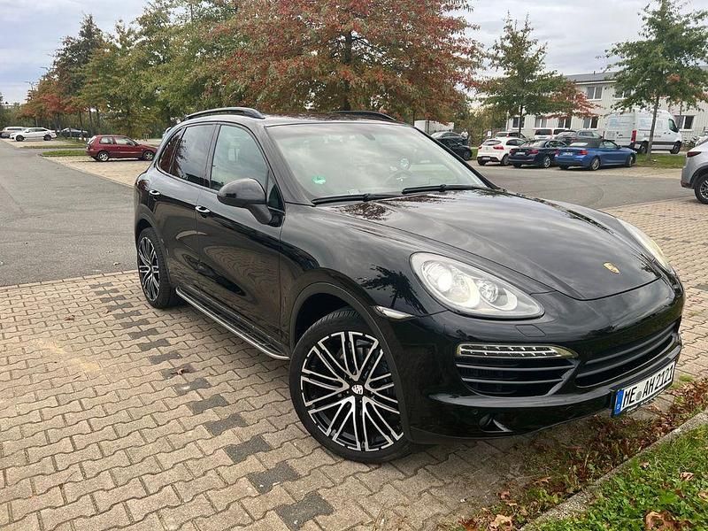 Schwarz Gebraucht 2011 Porsche Cayenne SUV | 15.400 € (Fairer Preis) - Bild 1/4