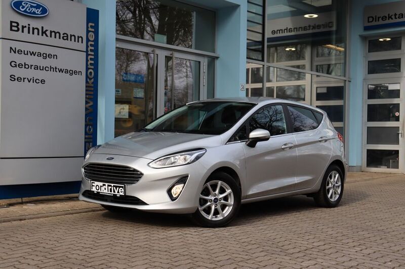 Silber Gebraucht 2019 Ford Fiesta Titanium Kleinwagen | 11.990 € (Fairer Preis) - Bild 1/4