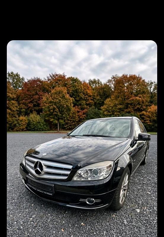 Gebraucht Mercedes C200 184 PS (135 kW) 2008 Schwarz Limousine