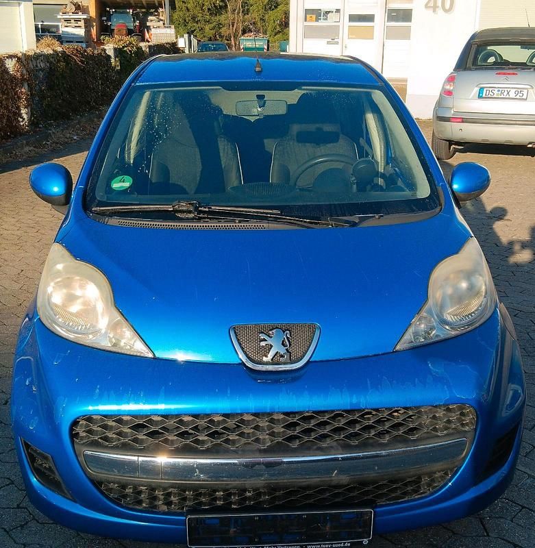 Gebraucht Peugeot 107 68 PS (50 kW) 2009 Blau Kleinwagen