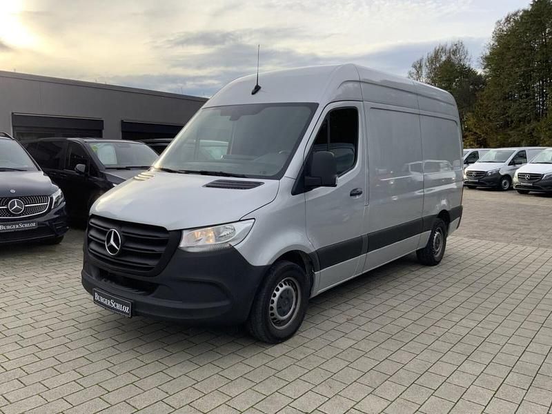 Iridiumsilber metallic Gebraucht 2021 Mercedes Sprinter Van | 33.153 € (Guter Preis) - Bild 1/4