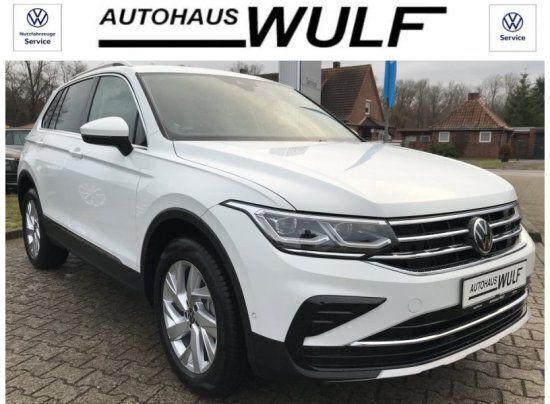 Weiß Gebraucht 2022 VW Tiguan Elegance SUV | 34.990 € (Etwas zu teuer) - Bild 1/4