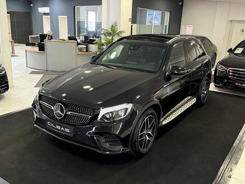 Obsidianschwarz metalliclack Gebraucht 2016 Mercedes GLC250 AMG line SUV | 29.900 € (Teuer) - Bild 1/4