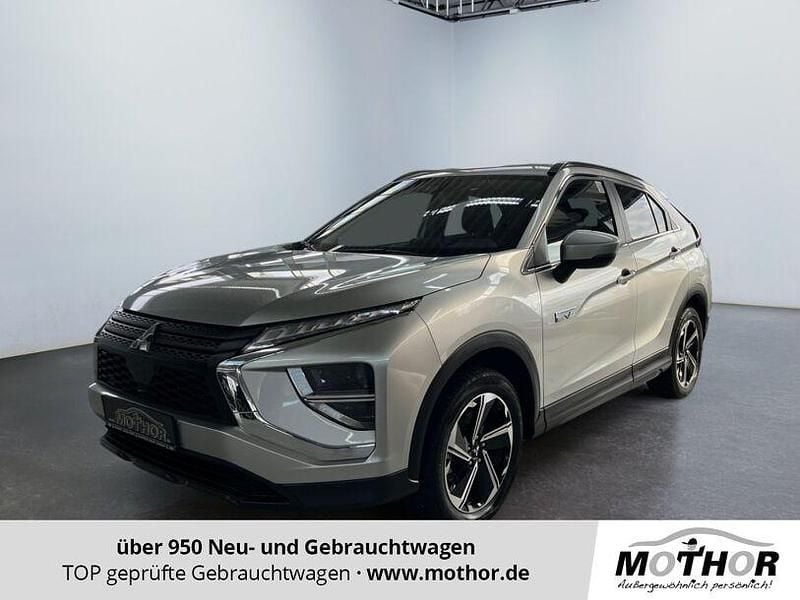 Gebraucht Mitsubishi Eclipse Cross Basis 188 PS (138 kW) 2023 Sterlingsilber SUV