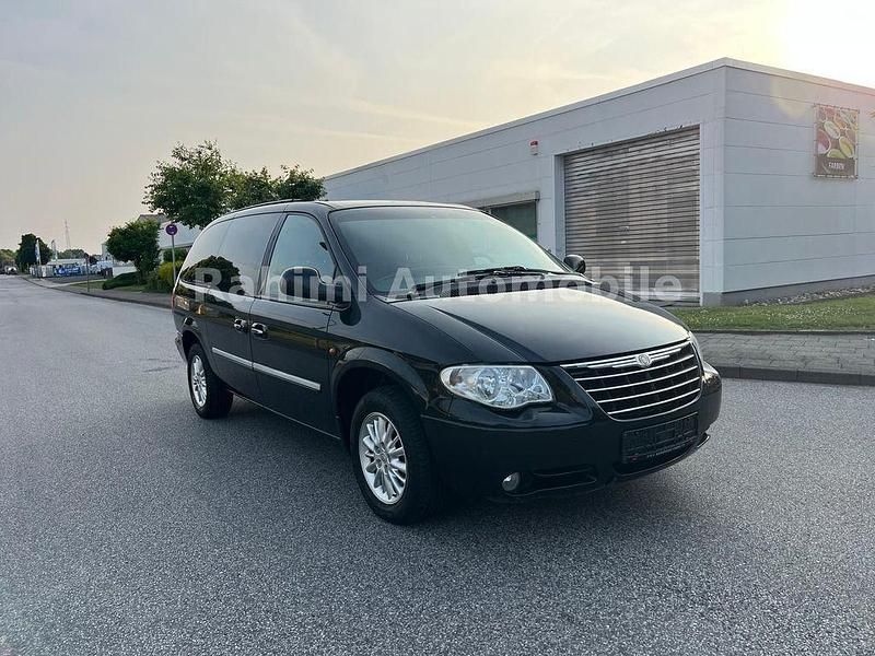 Schwarz Gebraucht 2008 Chrysler Grand Voyager Limited Van / Kleinbus | 5.570 € (Fairer Preis) - Bild 1/4