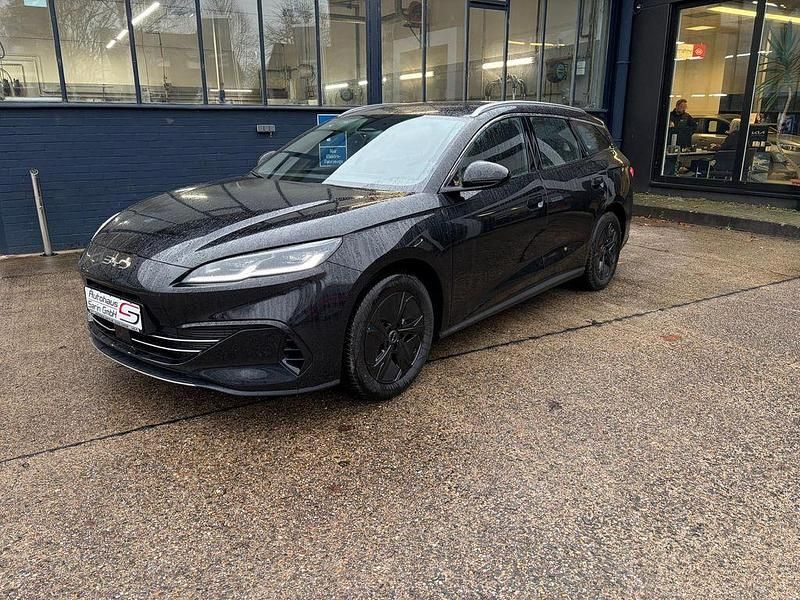 Neu BYD Seal Boost 184 PS (135 kW) 2025 Schwarz Limousine