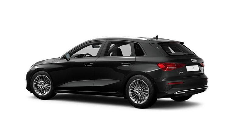 Gebraucht Audi A3 Advanced 150 PS (110 kW) 2022 Mythosschwarz metallic Limousine