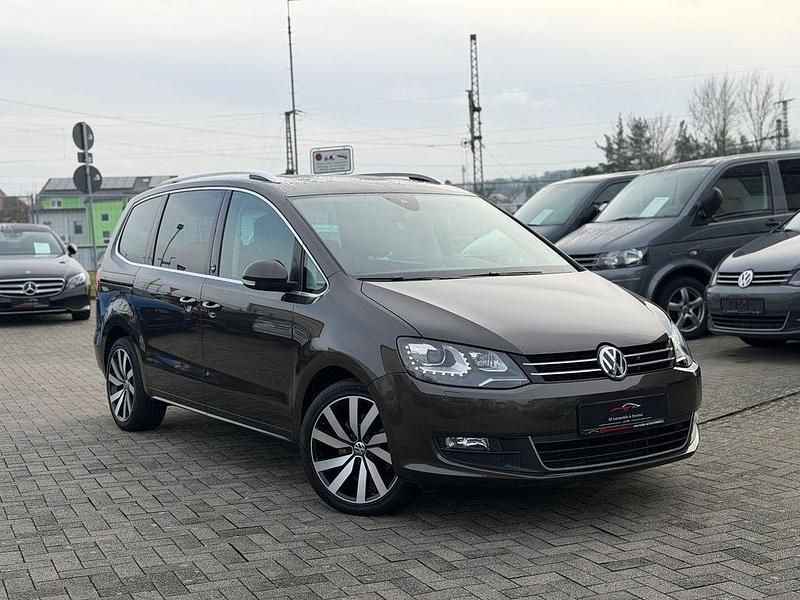 Gebraucht VW Sharan Sound 150 PS (110 kW) 2017 Black oak brown Van / Kleinbus