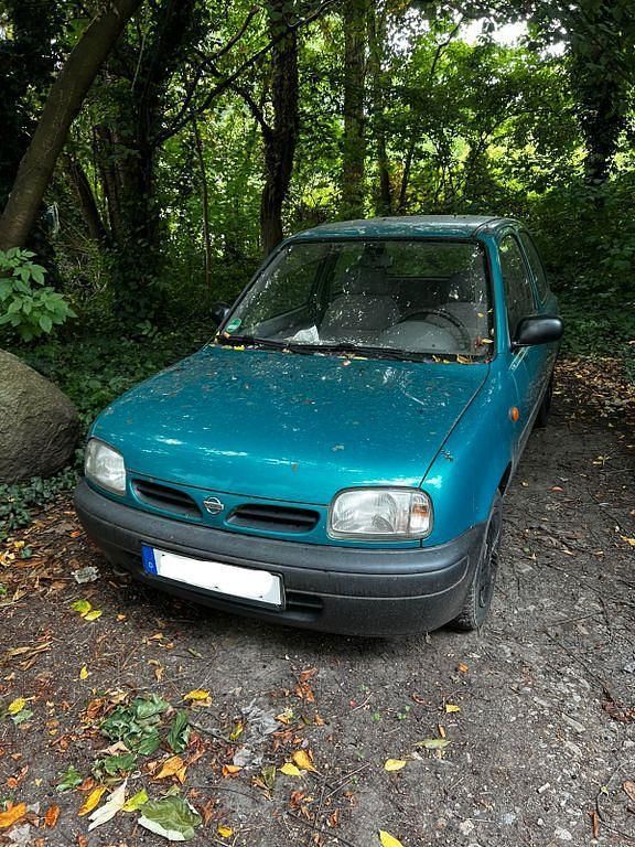 Grün Gebraucht 1997 Nissan Micra Kleinwagen | 700 € (Guter Preis) - Bild 1/4