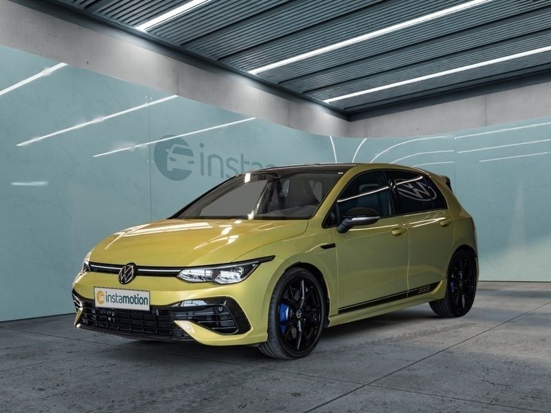 Gelb Gebraucht 2024 VW Golf VIII Edition Limousine | 50.788 € (Teuer) - Bild 1/4
